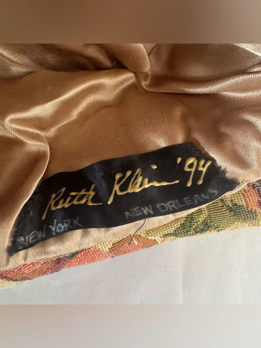 Vintage Ruth 1994 Floral Fruits Tapestry Hat Green Tea Party NY NOLA - Picture 12 of 15